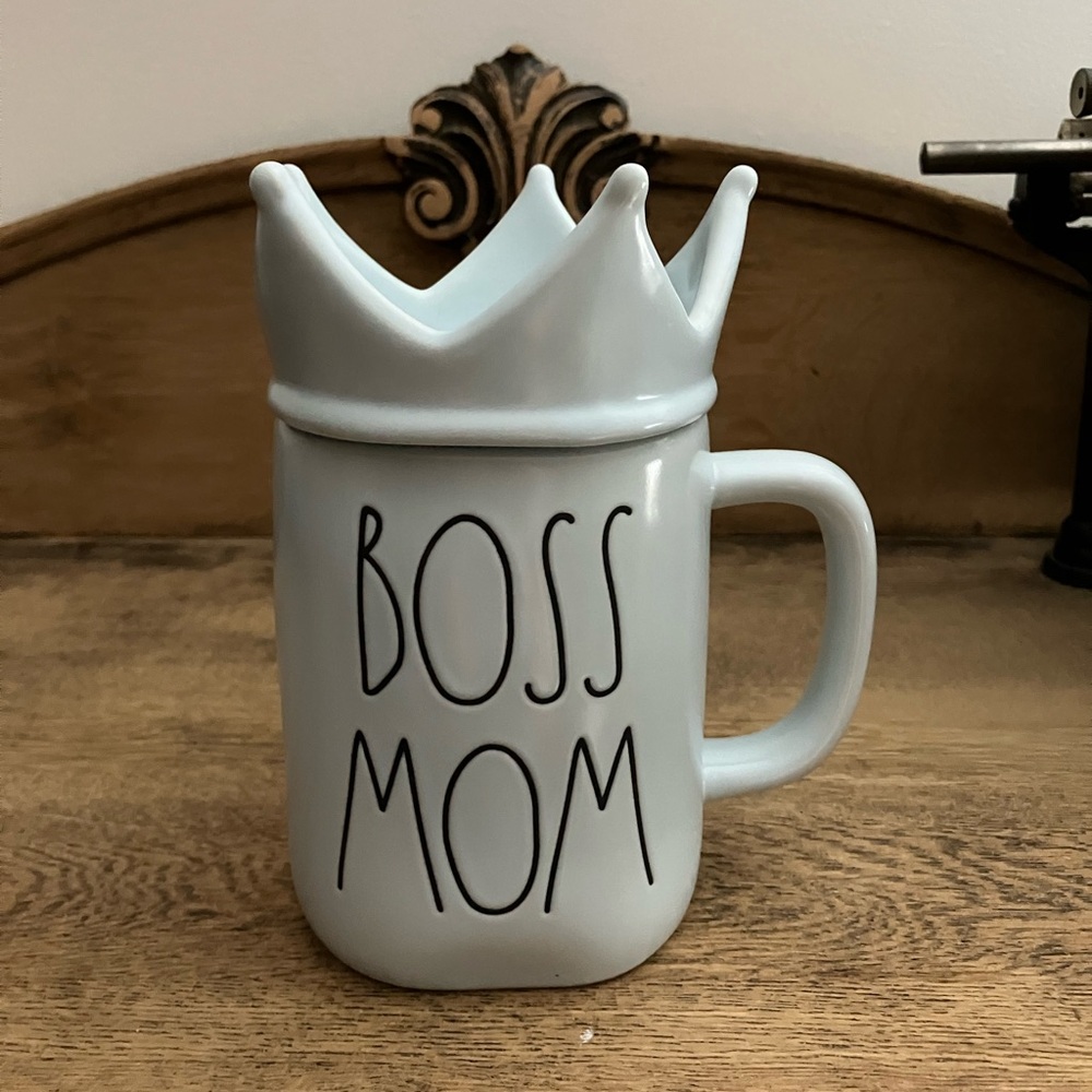Rae Dunn Boss Mom Topper Mug